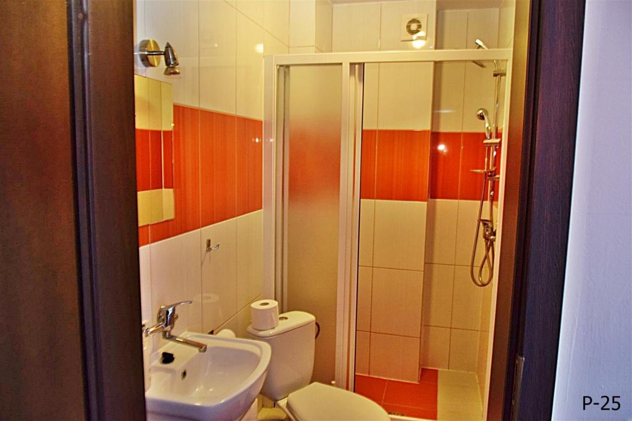 Pod Debem Bed & Breakfast Krynica Morska Exterior foto